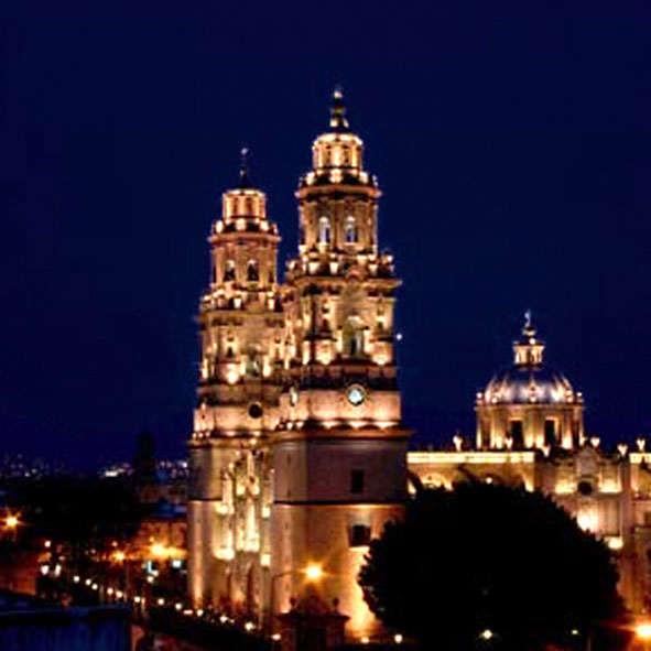 Visitar la Catedral – MORELIA, DESTINOS DE MÉXICO